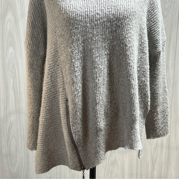 Faded Glory Gray Turtleneck Sweater Asymmetrical Size Large - Picture 3 of 11